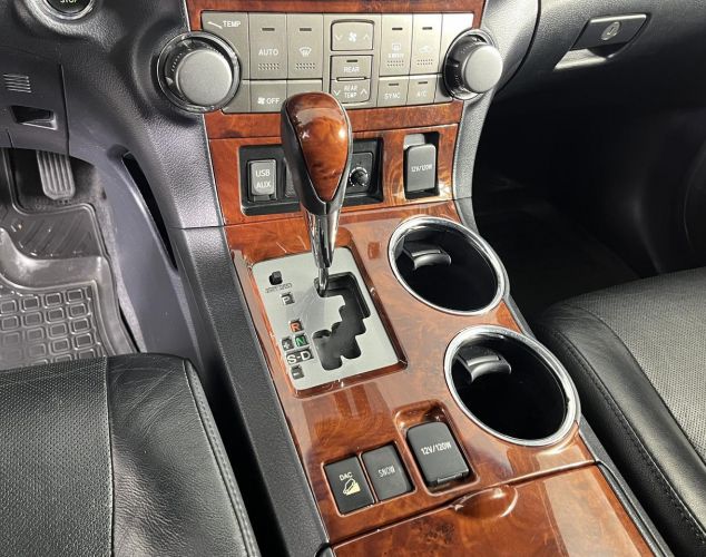 Toyota Highlander  Люкс