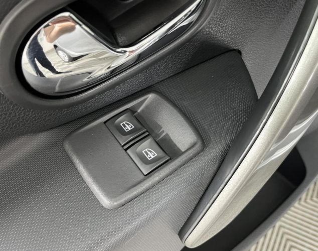 Renault Sandero  Life