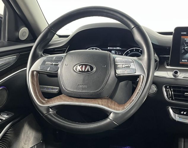 Kia K900  