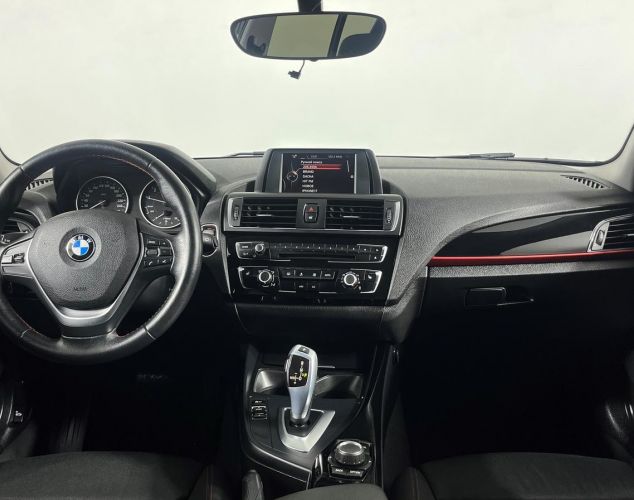 BMW 1 серия  118i M Sport