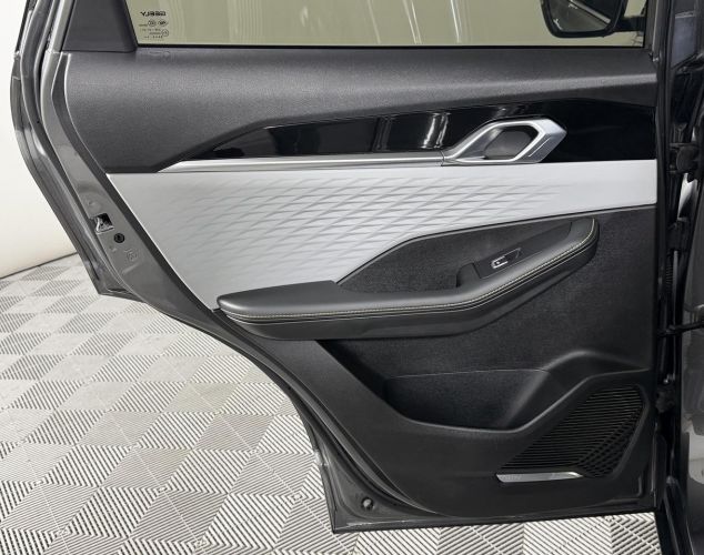 Geely Coolray  Люкс