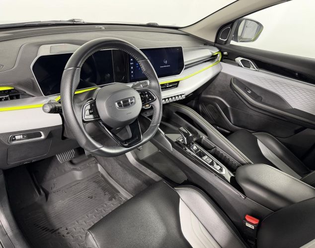 Geely Coolray  Люкс