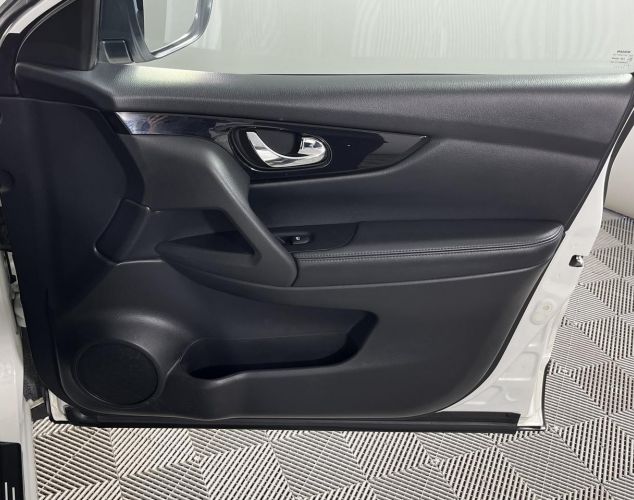 Nissan Qashqai  LE Top