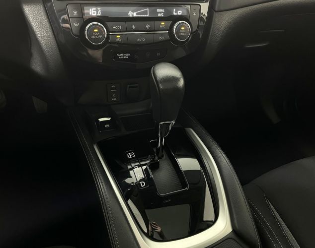 Nissan Qashqai  LE Top