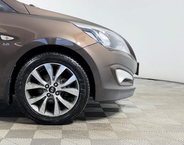 Hyundai Solaris  Elegance