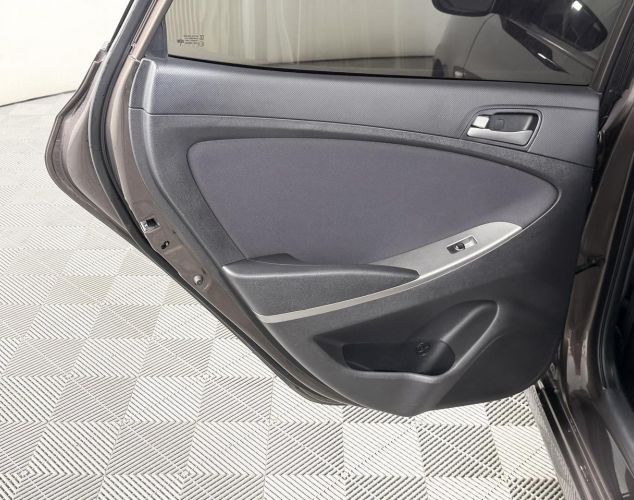 Hyundai Solaris  Elegance