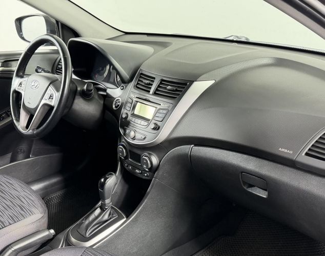 Hyundai Solaris  Elegance