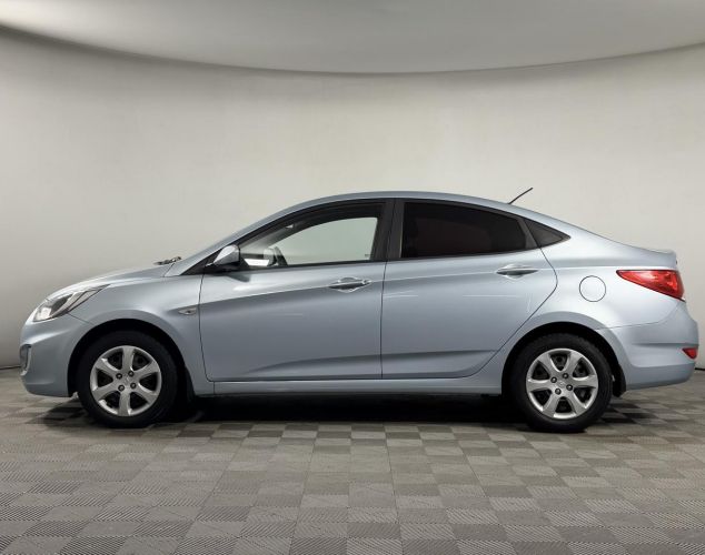 Hyundai Solaris  Style