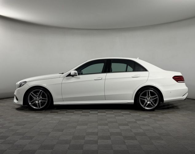 Mercedes-Benz E-Класс  Base