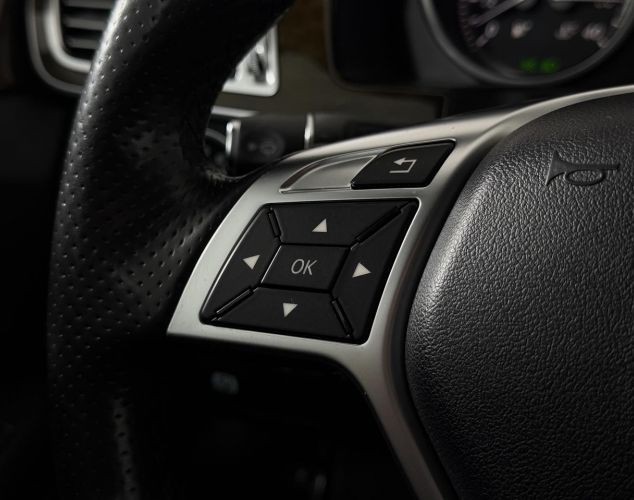 Mercedes-Benz E-Класс  Base