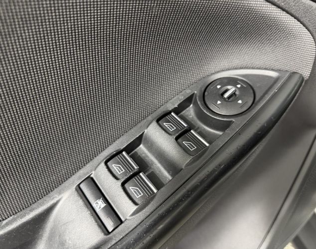 Ford Focus  SYNC Edition