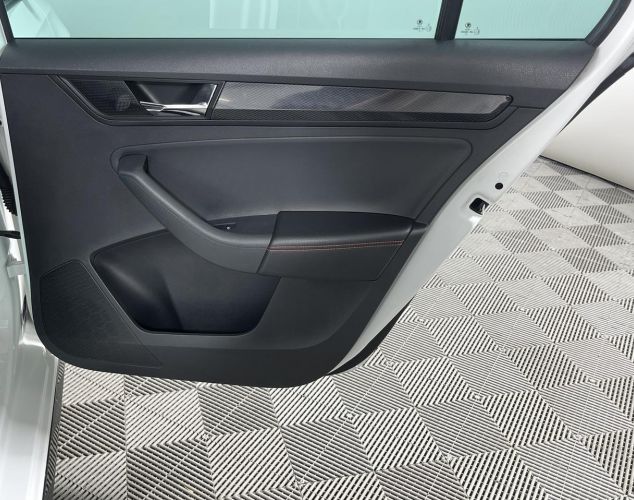 ŠKODA Rapid  Monte Carlo