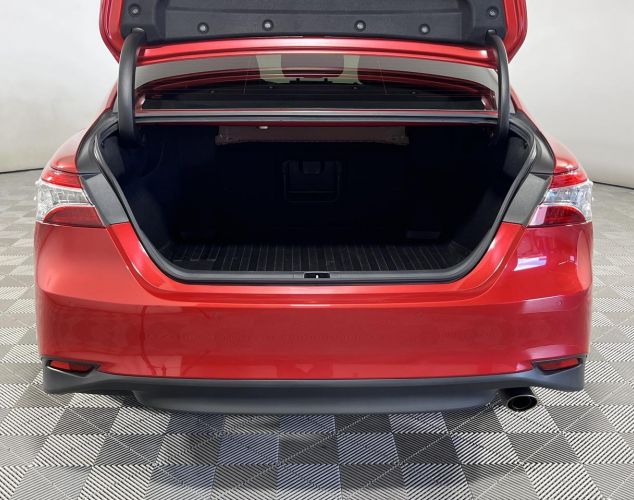 Toyota Camry  Люкс Safety