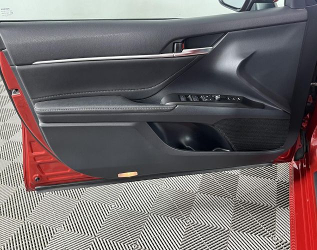 Toyota Camry  Люкс Safety