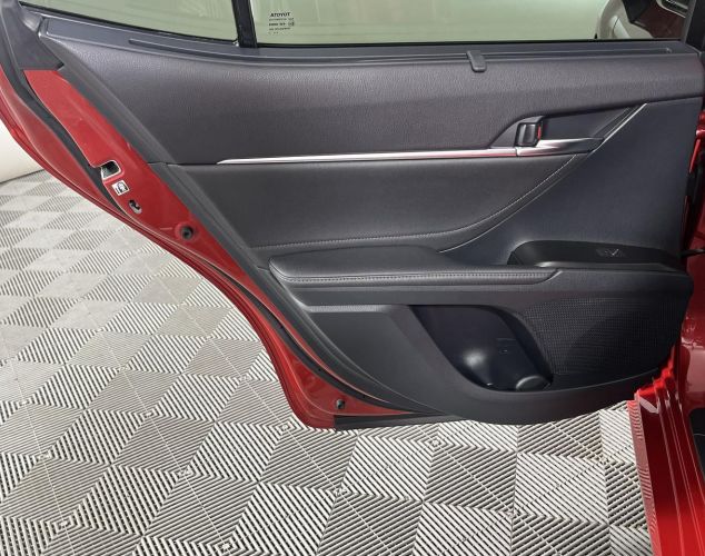 Toyota Camry  Люкс Safety