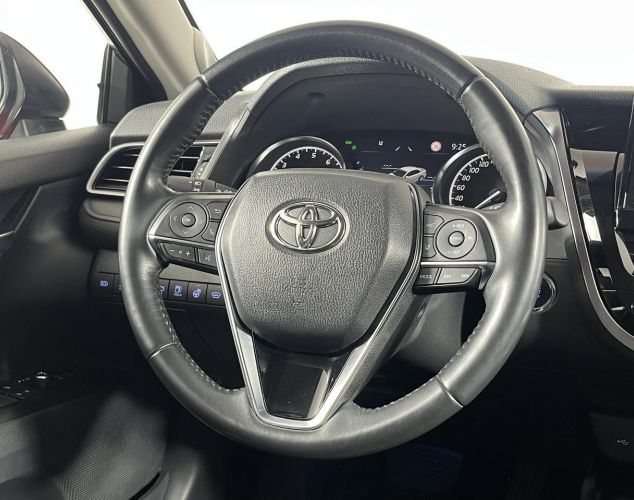 Toyota Camry  Люкс Safety