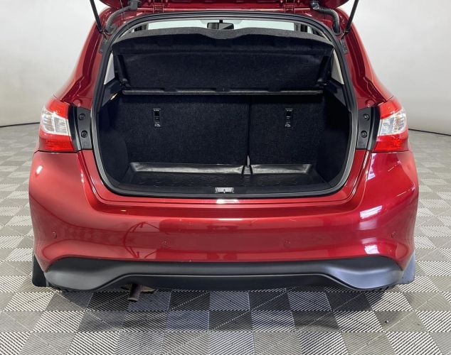 Nissan Tiida  Comfort