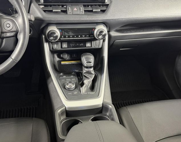 Toyota RAV4  Adventure