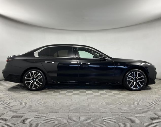 BMW 7 серия  