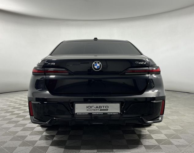 BMW 7 серия  