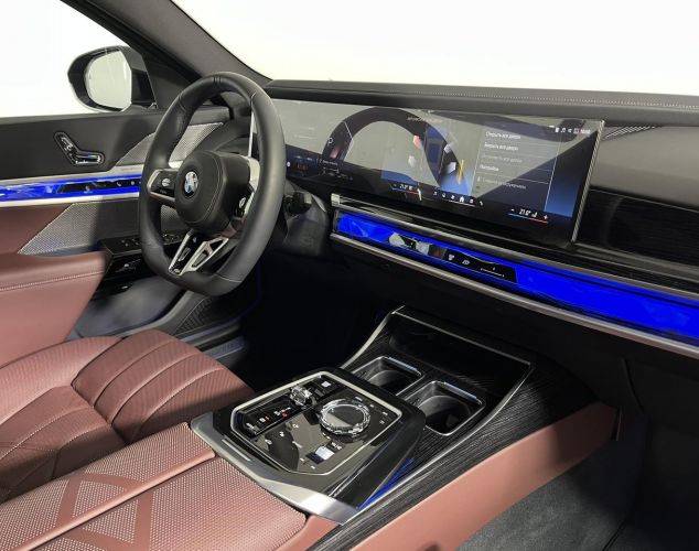 BMW 7 серия  