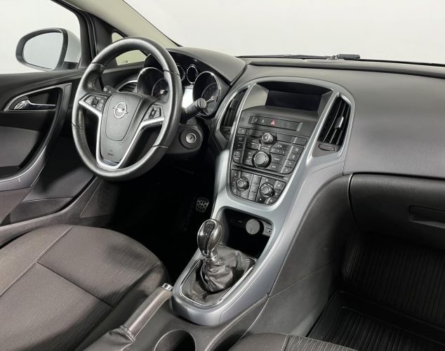 Opel Astra  Базовая