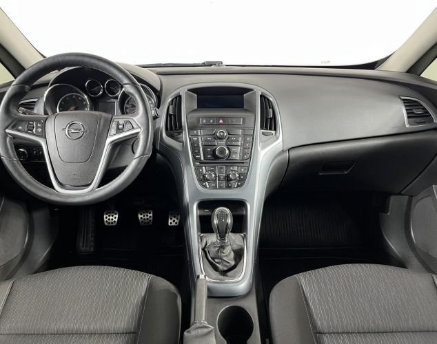 Opel Astra  Базовая