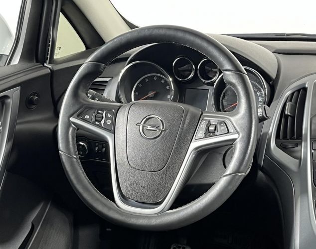 Opel Astra  Базовая