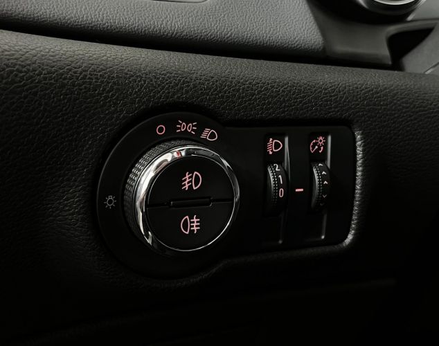 Opel Astra  Базовая