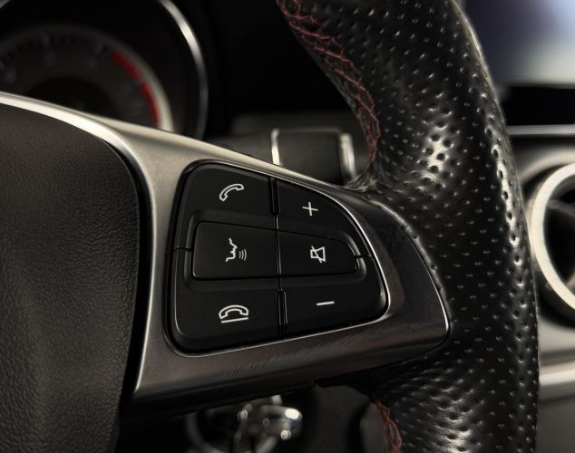 Mercedes-Benz CLA-Класс  