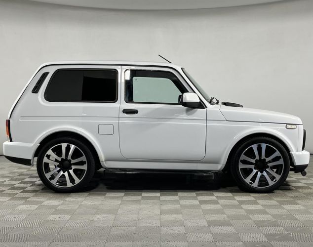 LADA (ВАЗ) Niva (4x4)  