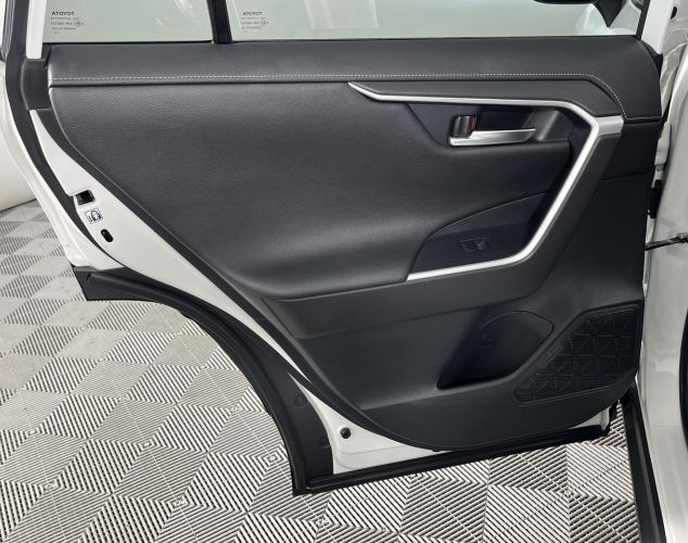 Toyota RAV4  Комфорт 25