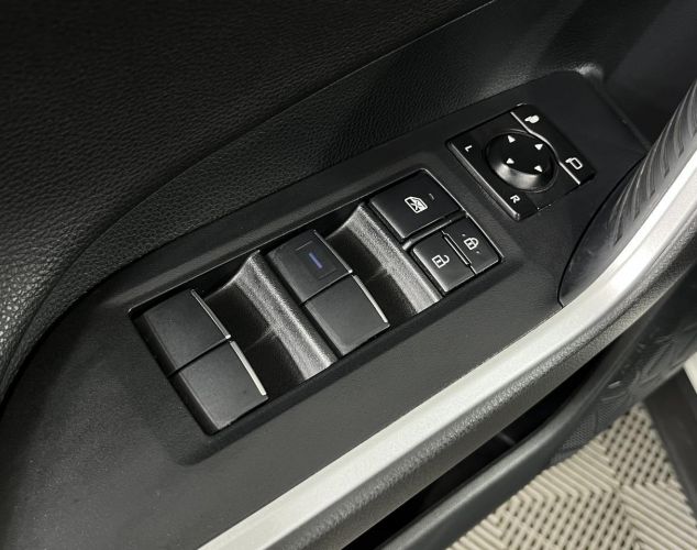 Toyota RAV4  Комфорт 25