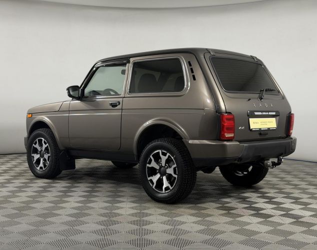 LADA (ВАЗ) Niva (4x4)  Luxe Urban