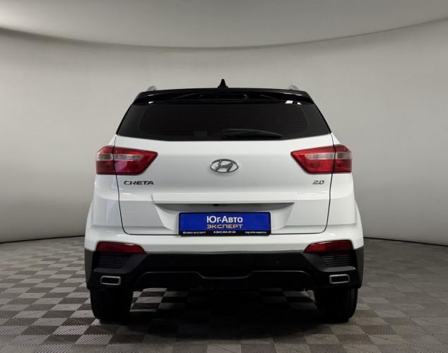 Hyundai Creta  Travel + Advanced + Двухцветная окраска кузова