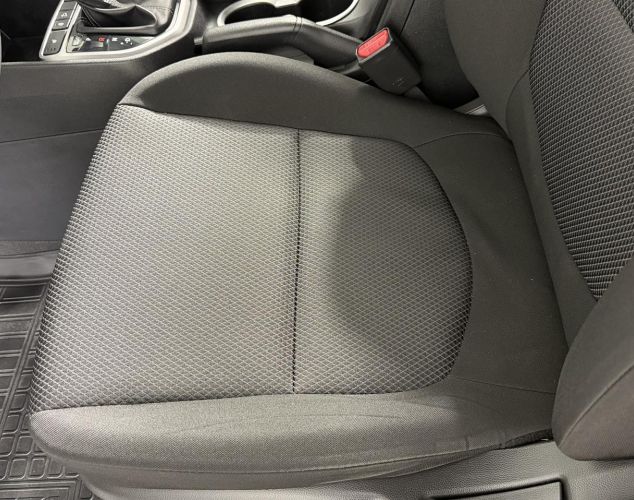 Hyundai Creta  Travel + Advanced + Двухцветная окраска кузова