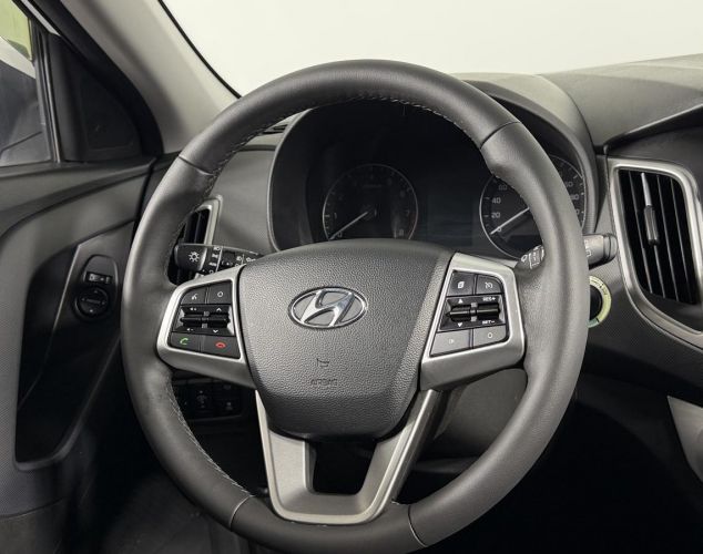 Hyundai Creta  Travel + Advanced + Двухцветная окраска кузова