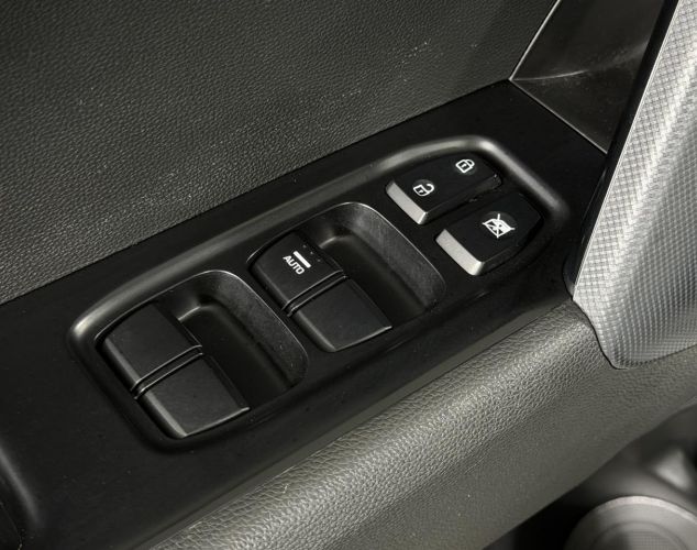 Hyundai Creta  Travel + Advanced + Двухцветная окраска кузова