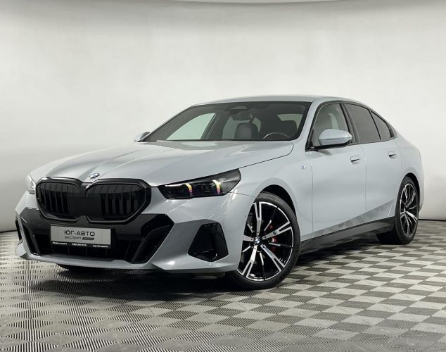 BMW 5 серия  