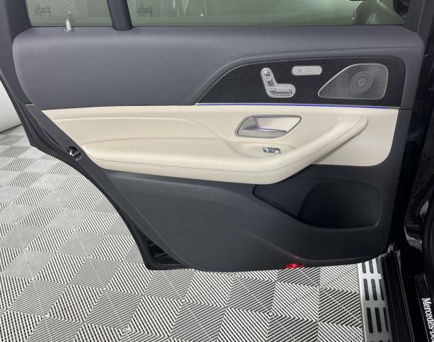 Mercedes-Benz GLS-Класс  