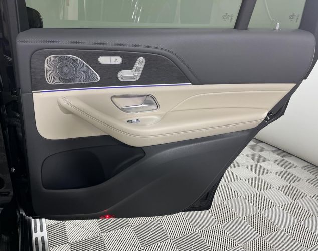 Mercedes-Benz GLS-Класс  