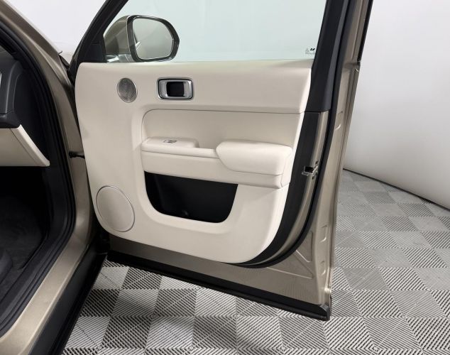 LiXiang (Li Auto) L9  