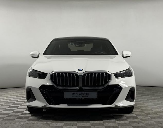 BMW 5 серия  