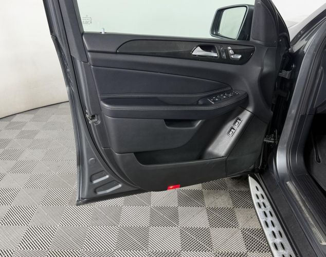 Mercedes-Benz GLS-Класс  