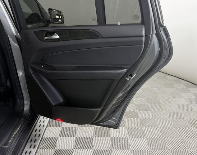 Mercedes-Benz GLS-Класс  