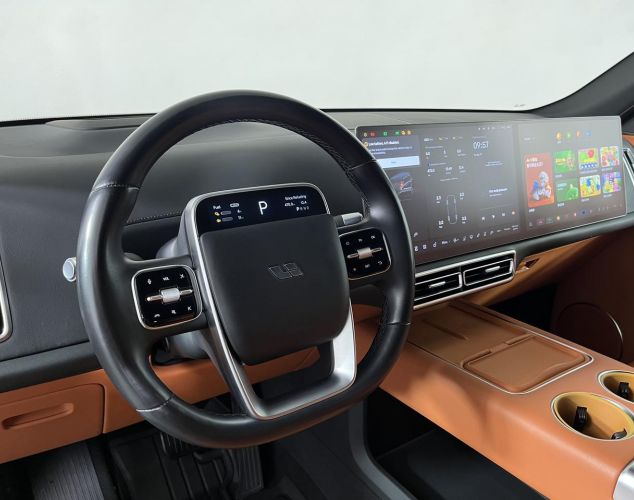 LiXiang (Li Auto) L9  