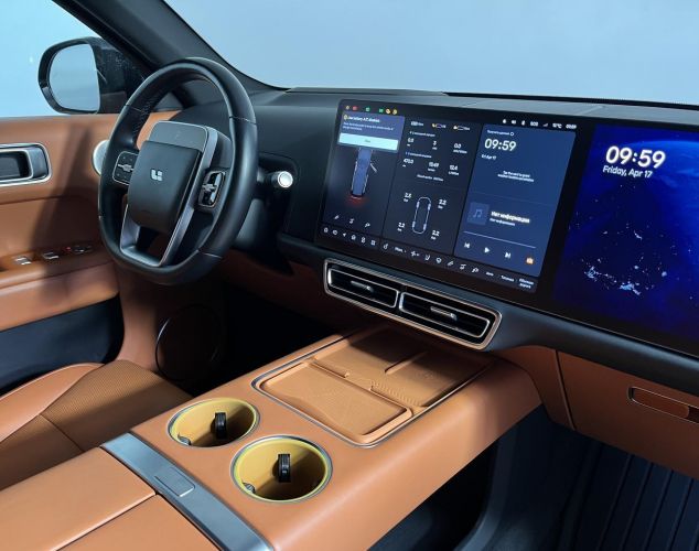 LiXiang (Li Auto) L9  