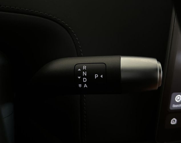 LiXiang (Li Auto) L9  