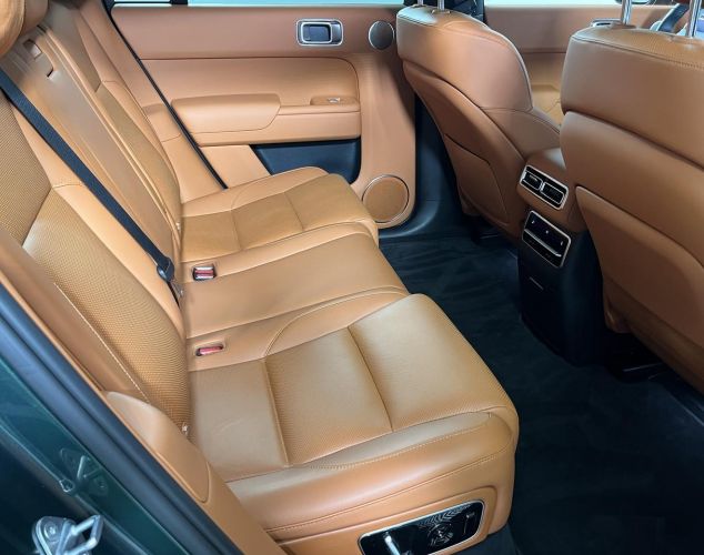 LiXiang (Li Auto) L7  