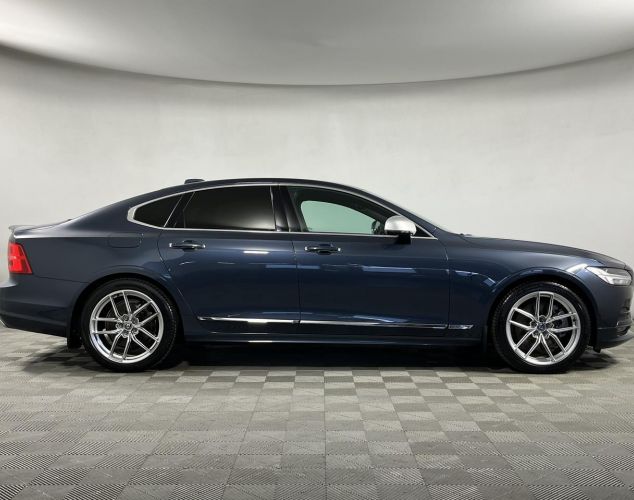 Volvo S90  Inscription
